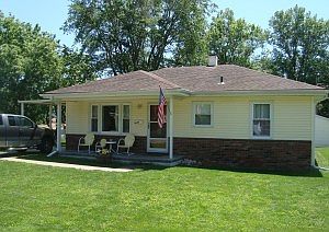 1st image of 3420 Doniphan Ave