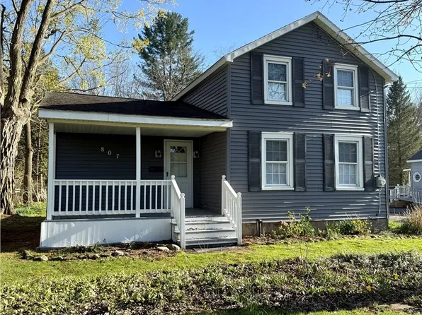 807 Hannibal St, Fulton, NY 13069