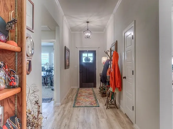 2705 W Madison St — Photo 14