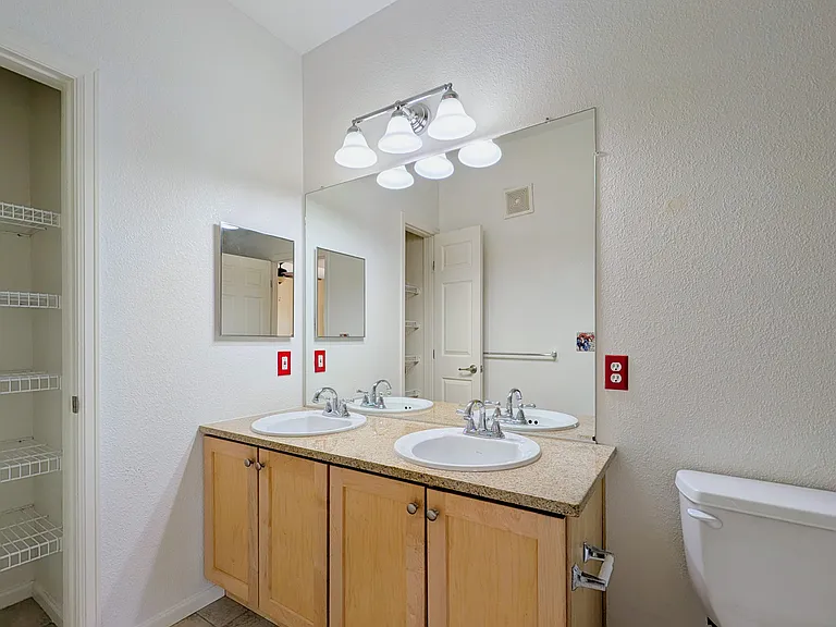 1465 Blue Sky Cir #208 — Photo 13