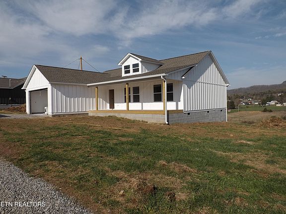 3rd image of 941 Shawanee Rd