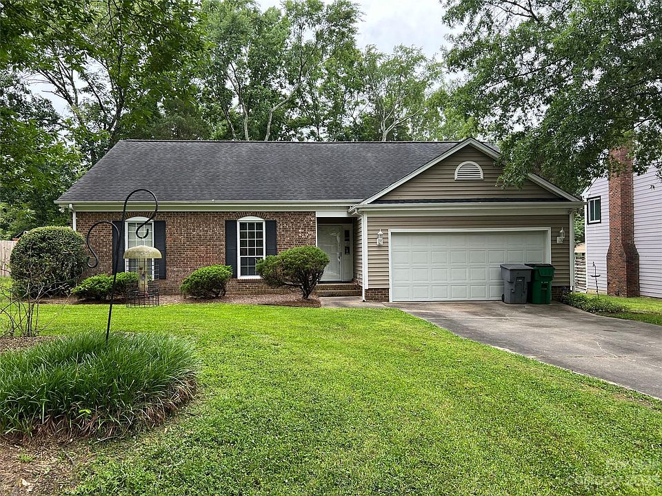 1st image of 1914 Cherring Ln