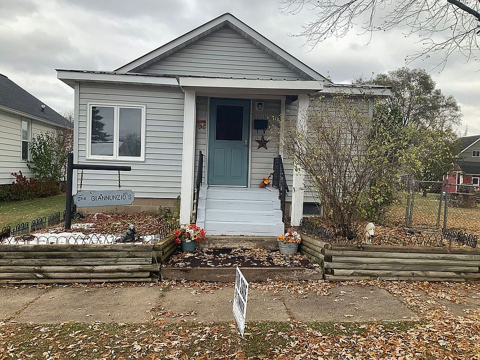 1st image of 117 Birch St