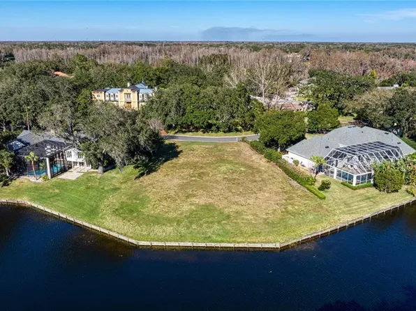 814 Taray De Avila #45, Tampa, FL 33613