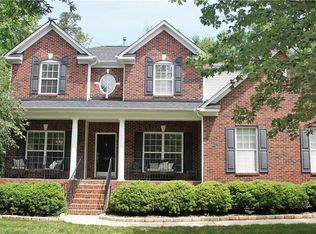 1521 Golden Rain Dr, Matthews, NC 28104