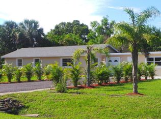 14942 April Dr, Loxahatchee, FL 33470