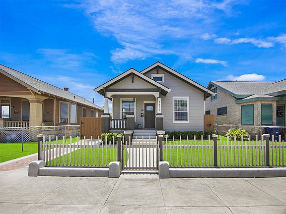 2nd image of 2811 Avenue N