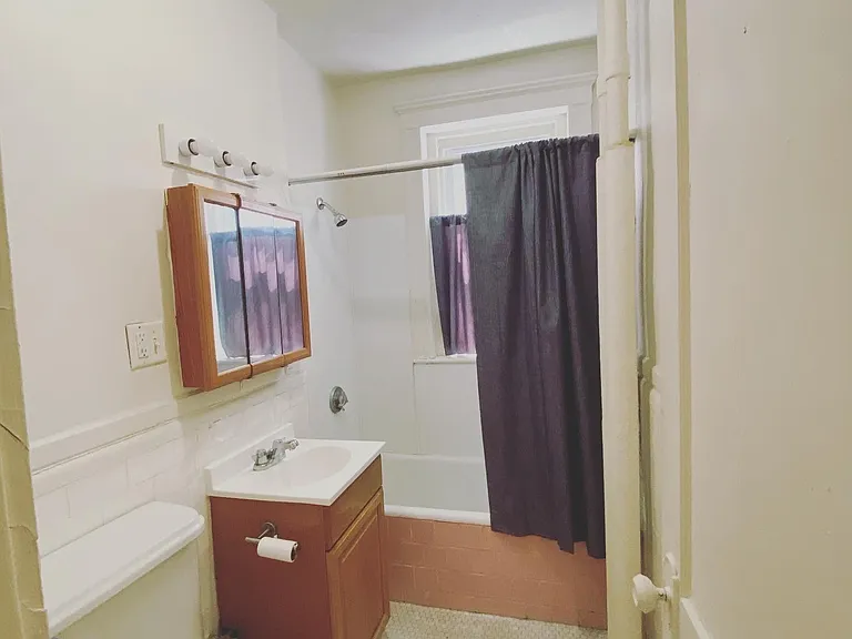 1595 Beacon St #4 — Photo 8