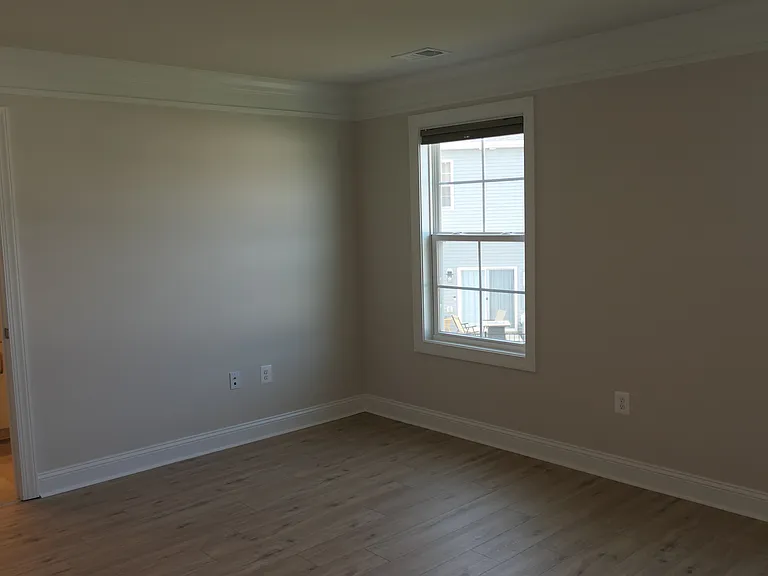 220 Springdale Rd — Photo 16