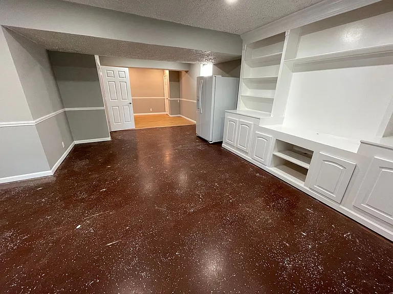 197 Woodfield Cir — Photo 16