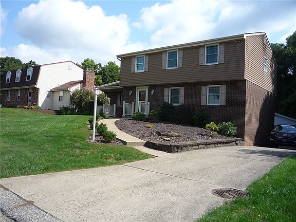 2nd image of 819 Ledgeview Dr