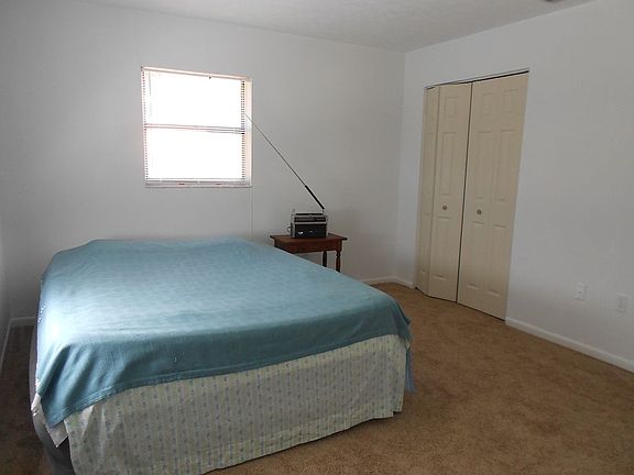 5th image of 5350 SE 137th Pl
