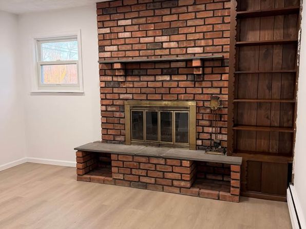 5494 Expressway Dr S