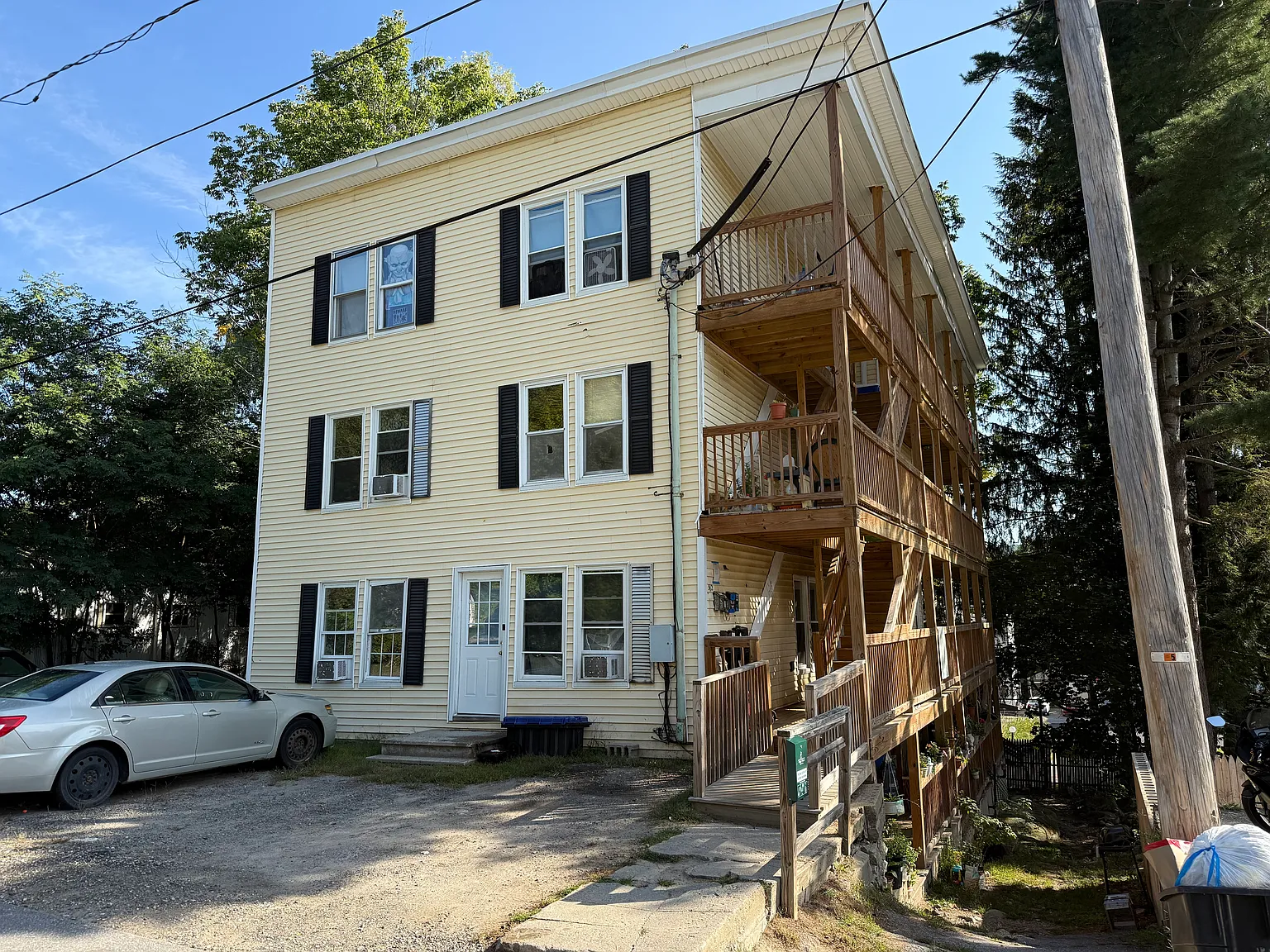 3 bed, $1,375 — Photo 3