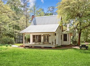 21046 Smith Rd, Covington, LA 70435