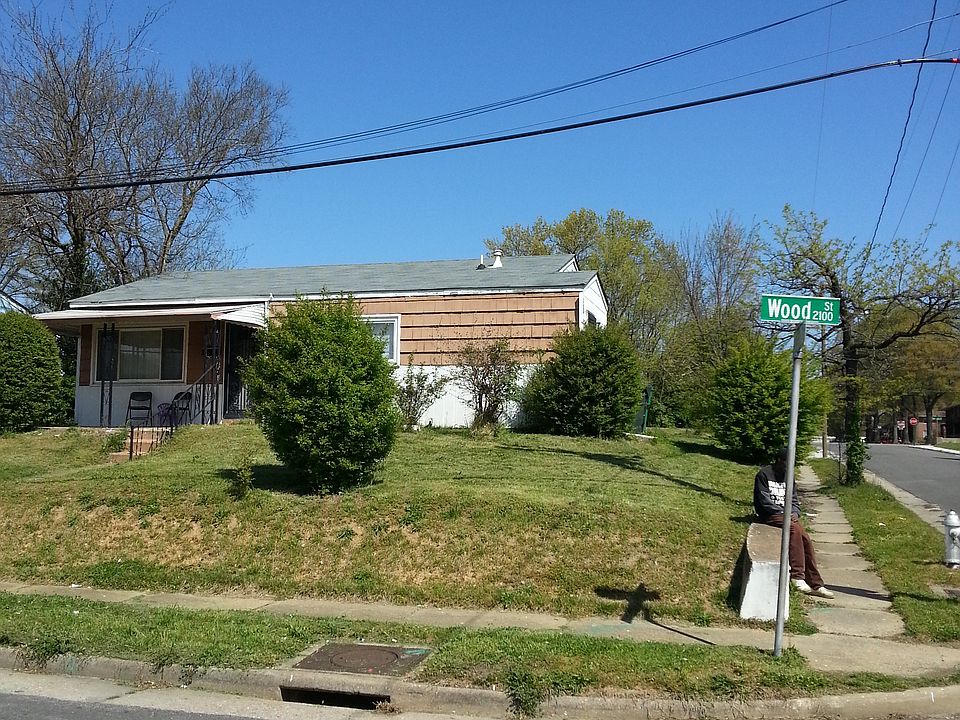 1st image of 2118 Wood St
