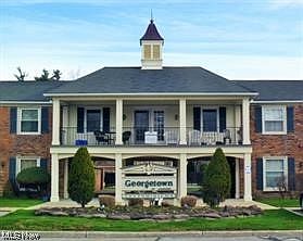 1st image of 2230 Glouchester Dr