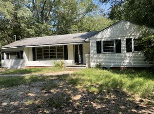 210 Wildwood Ter, Jackson, MS 39212