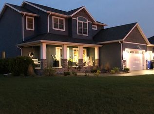 4771 Woodhaven Dr S, Fargo, ND 58104