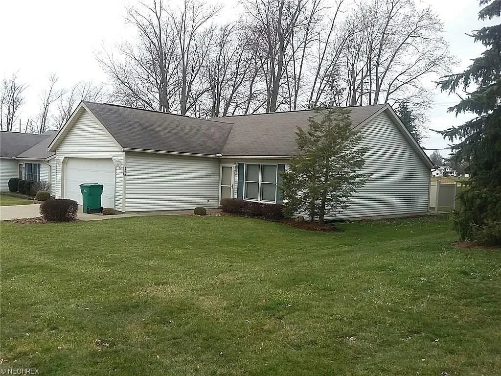 4778 Ogden Dr photo 1