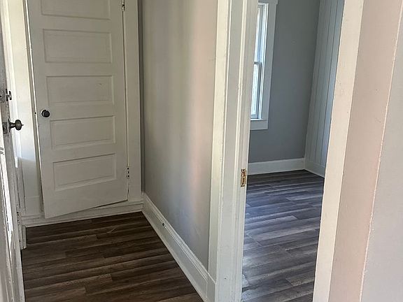 3rd image of 2109 W 98th St APT 1