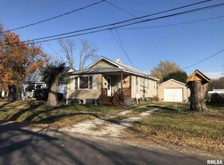 734 Allen Ave, Jacksonville, IL 62650