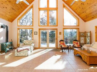 10805 Cedar Forest Dr, Garfield, AR 72732