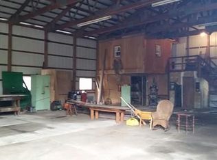 16 Booth St, Ludlow, MA 01056