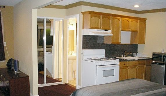 5th image of 344 Ocean Ave