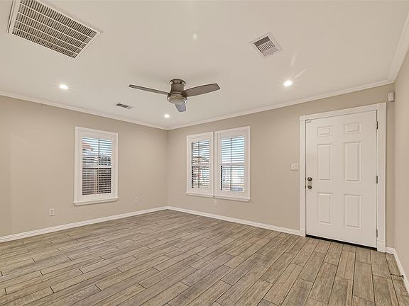 4th image of 5721 Sylvia Dr