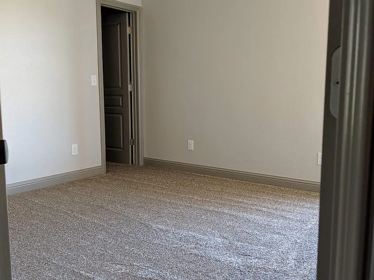 1407 Danberry St — Photo 18