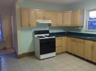15 Franklin St #2, Malden, MA 02148