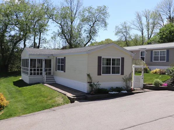 475 Haley Road #2, Kittery, ME 03905