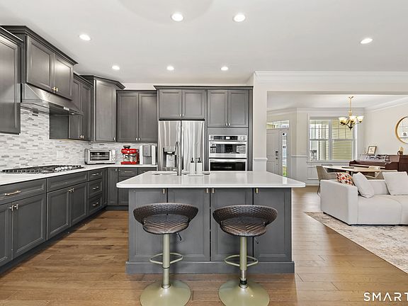 4th image of 131 Winding Ridge Way #131