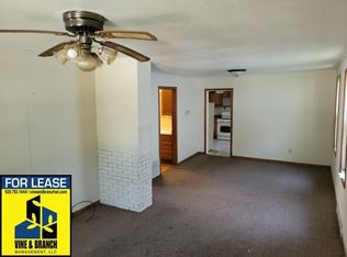 1439 S 10th St, Sheboygan, WI 53081