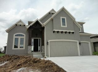 12014 W 164th Ter, Overland Park, KS 66062