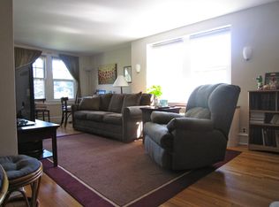 210 N Essex Ave APT 3N, Narberth, PA 19072