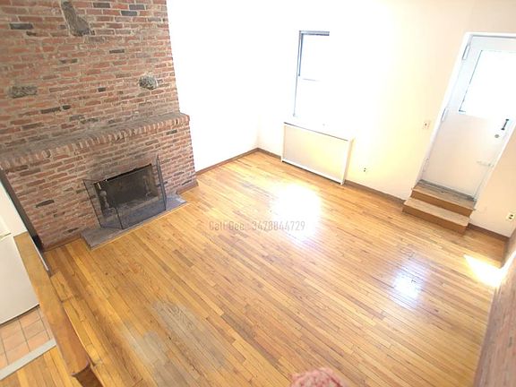 2nd image of 146 W 70th St APT 5R