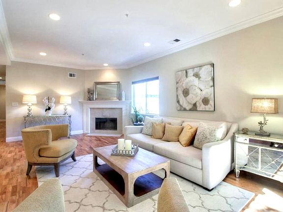 2nd image of 1273 El Camino Real APT 2