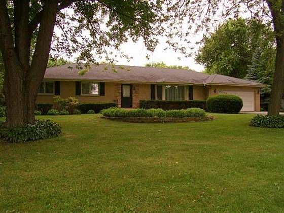 1st image of 16232 W Woodbine Cir