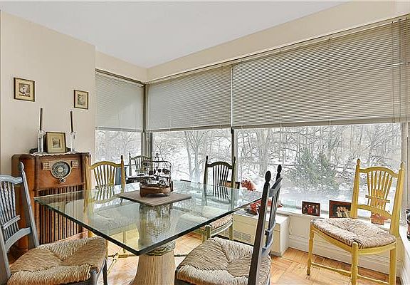 4th image of 4465 Douglas Ave APT 8M