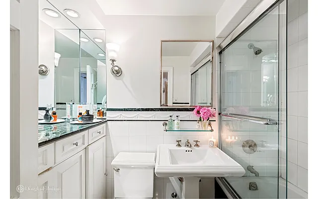 Sold by Douglas Elliman | media 14