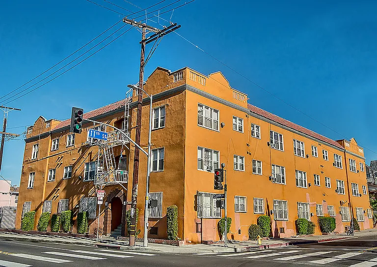 1056 S Normandie Ave — Photo 1