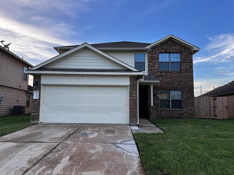 15611 Mountain Mist Trl