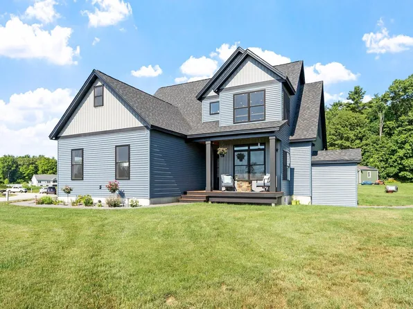 467 Blane Circle, Pembroke, NH 03275