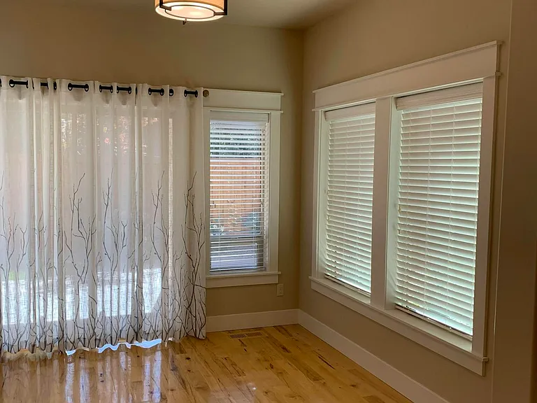 11315 W Kuhnen Dr — Photo 3