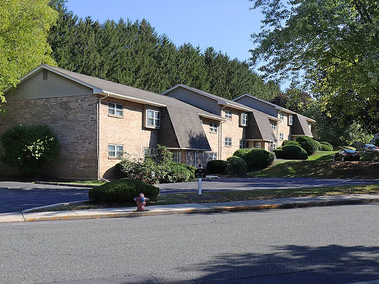 Macungie Village — Photo 5