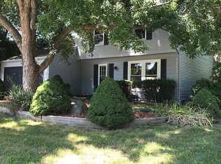 1665 Fleetwood Dr, Troy, MI 48098