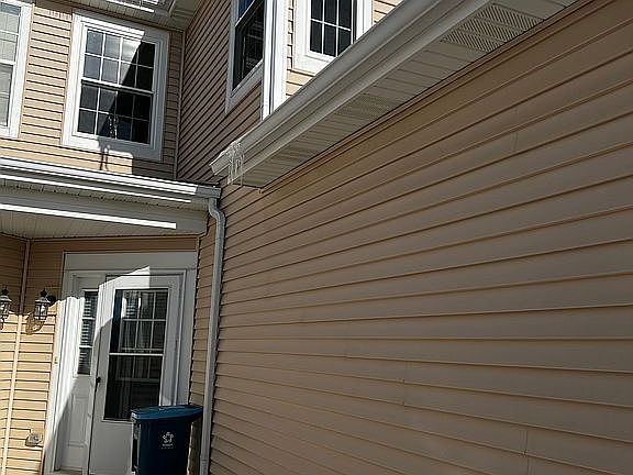 3rd image of 383 Fallbrook Ct #383