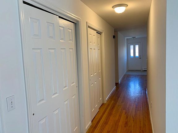 5th image of 113 Mansion Ave Floor 1